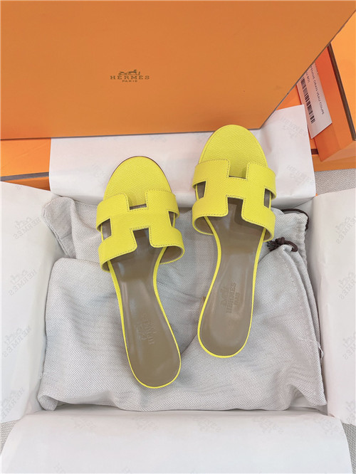 hermes oasis sandals