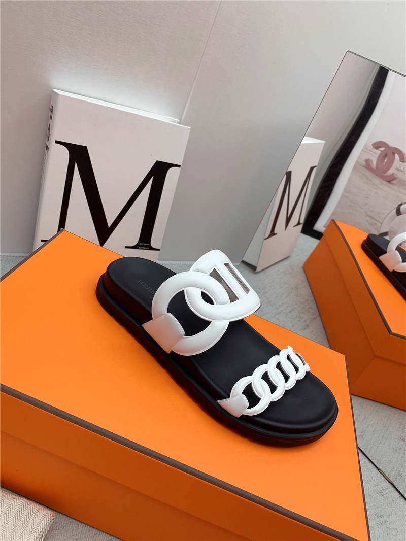Hermès couple shoes