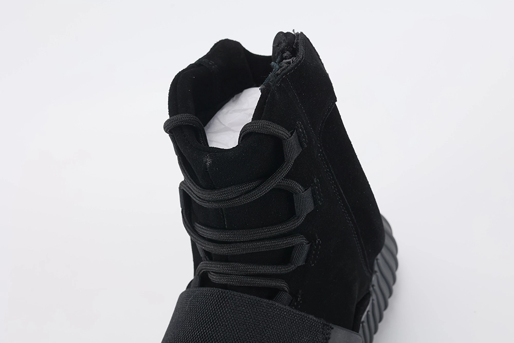 Yeezy Boost 750 Triple Black Replica