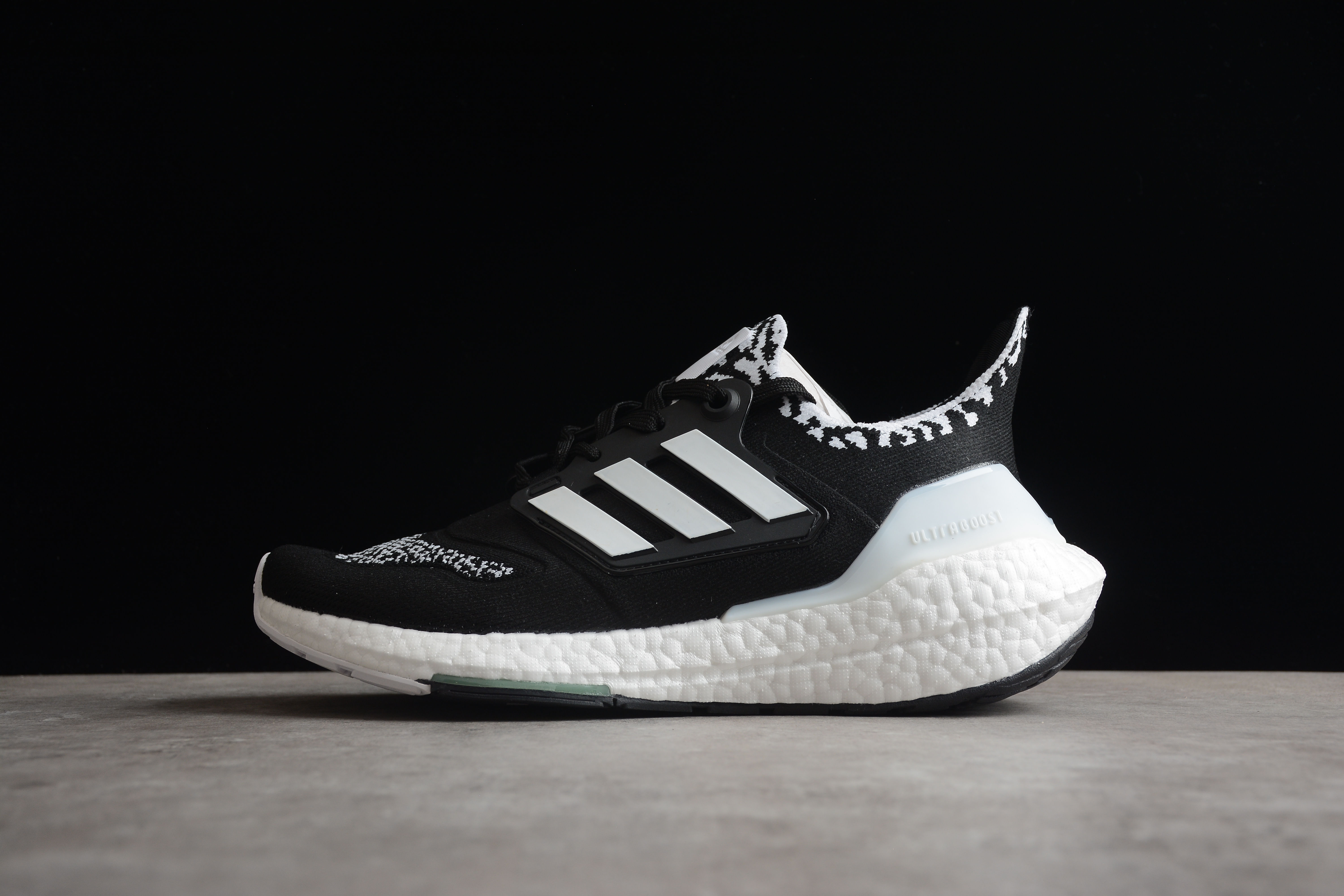 adidas Ultra Boost 22 Consortium GX8019