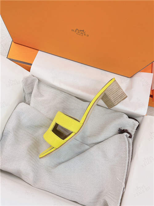 hermes oasis sandals