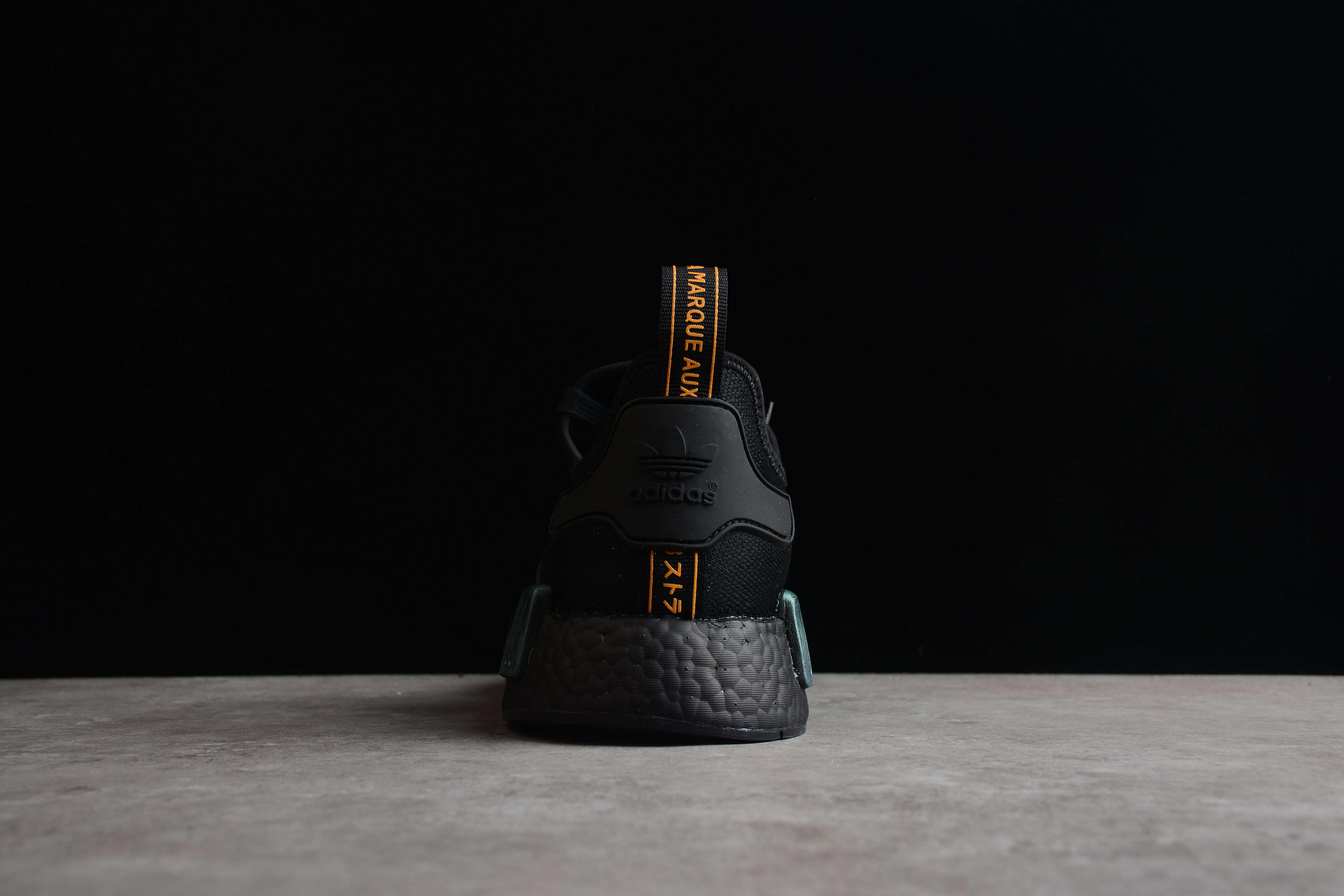 adidas NMD R1 Reflective Xeno FV8025