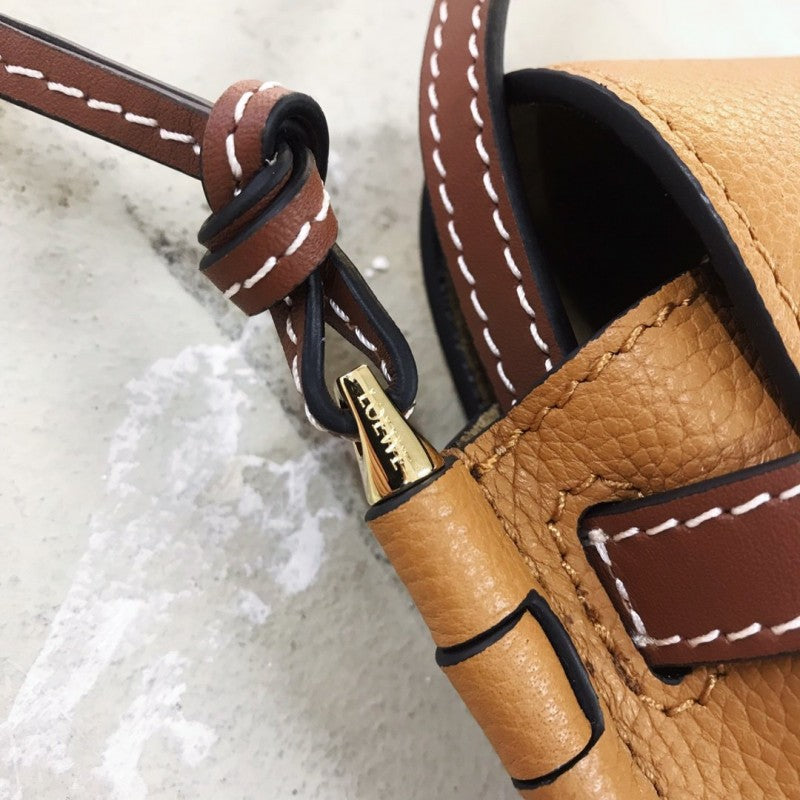 Loewe Puzzle Bag Dupe 19LOE0050