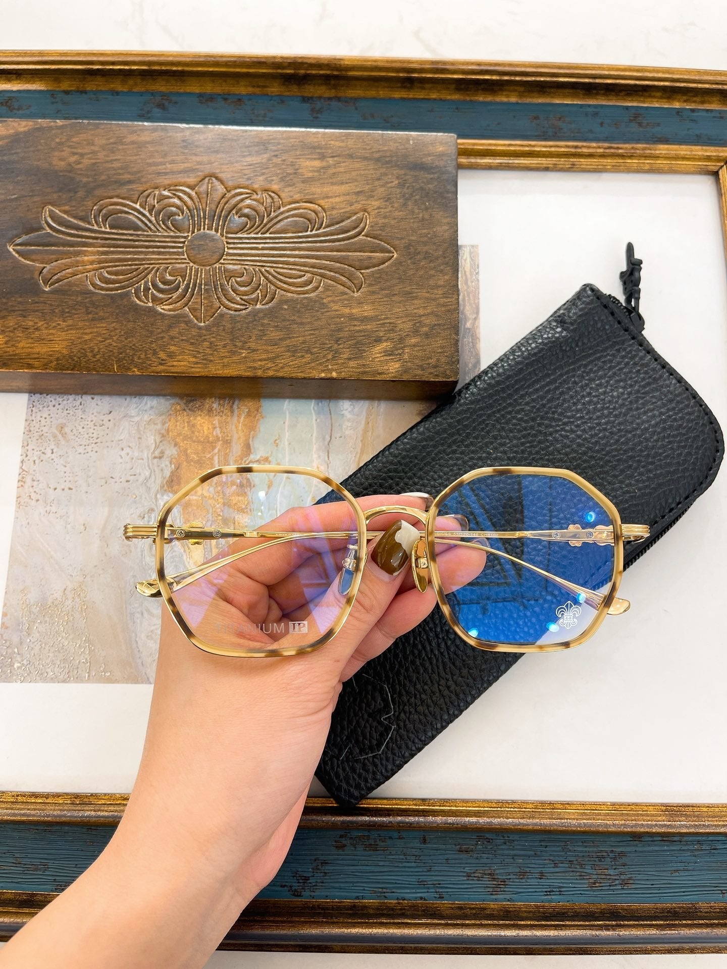 Chrome Hearts eyewear/glasses