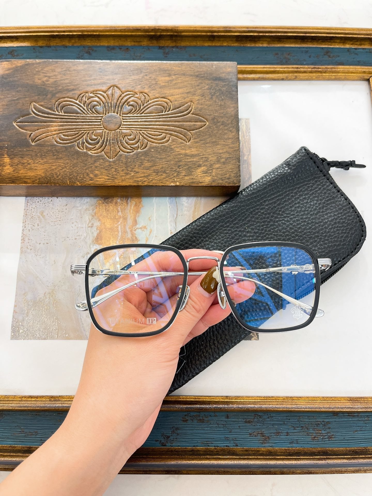 Chrome Hearts eyewear/glasses