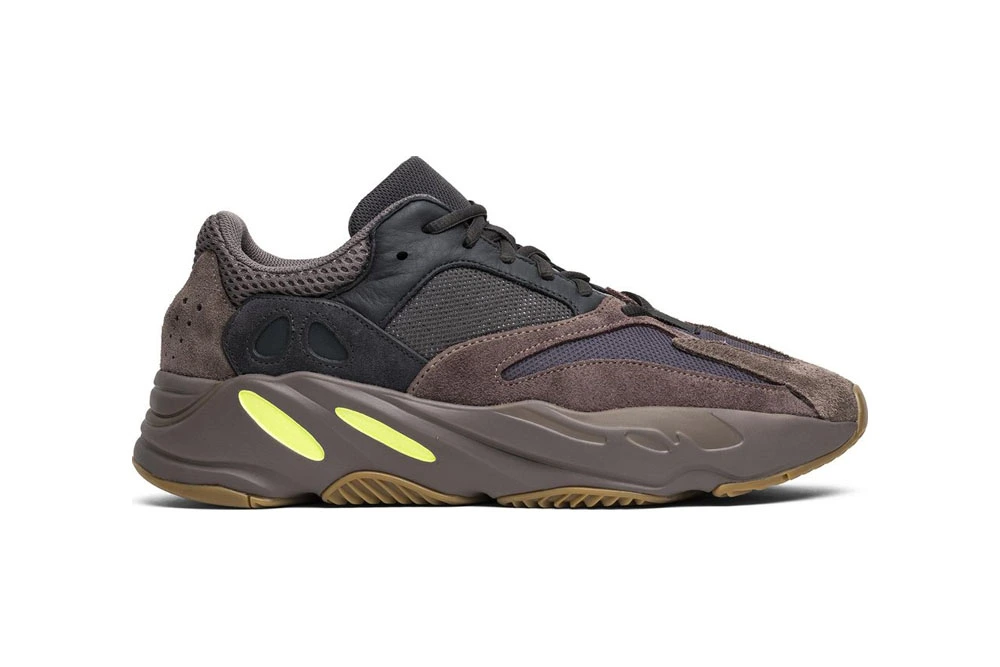 Yeezy Dupes Boost 700