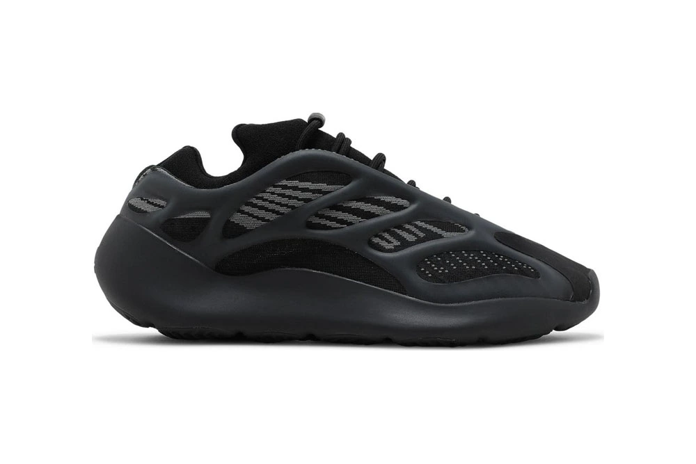 Yeezy 700 V3 Alvah Replica