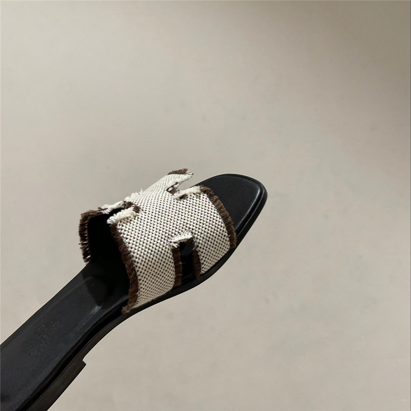 hermes H buckle slippers