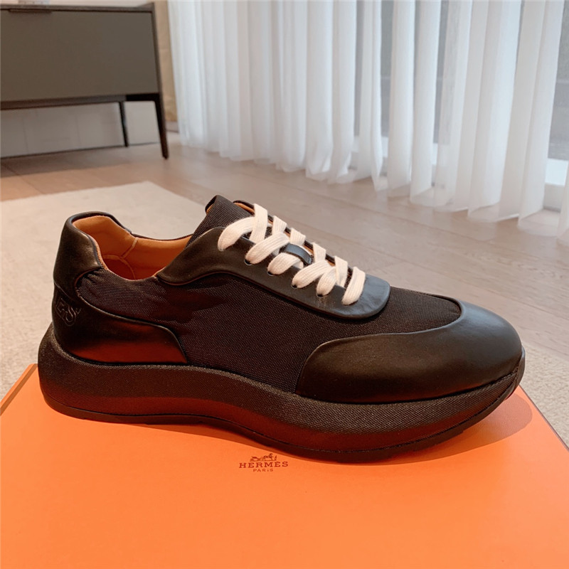 Hermès classic look-alike British retro white shoes