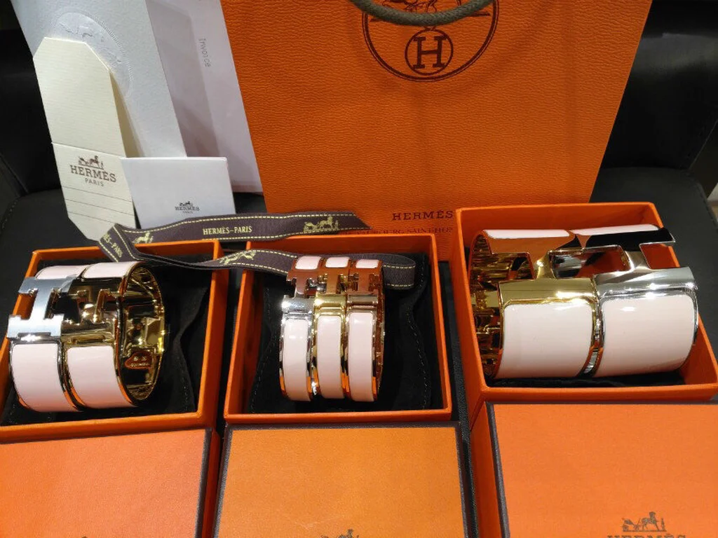 Hermes bracelet
