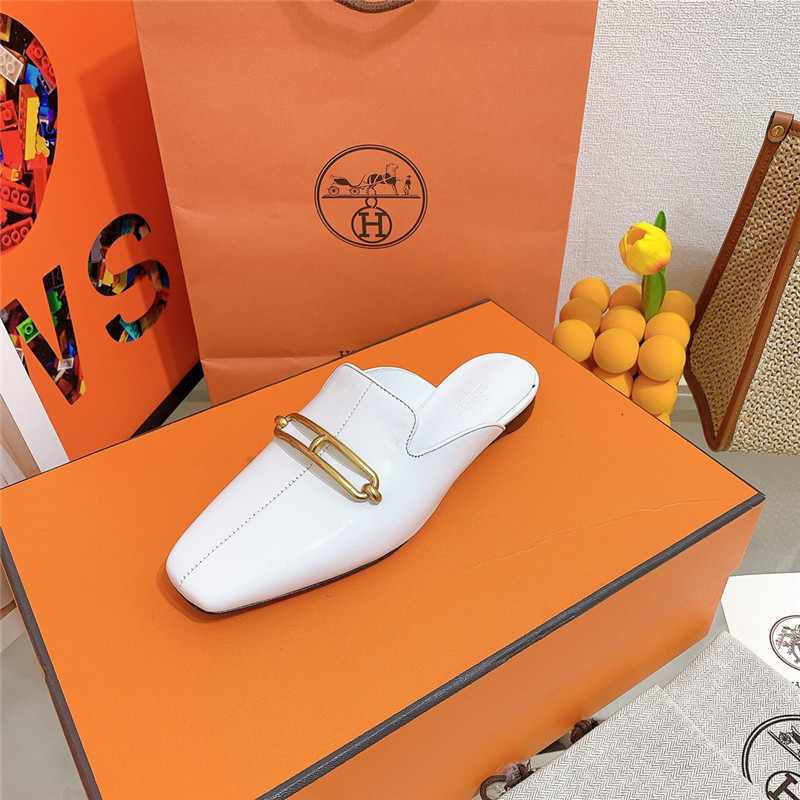 hermes flat slippers