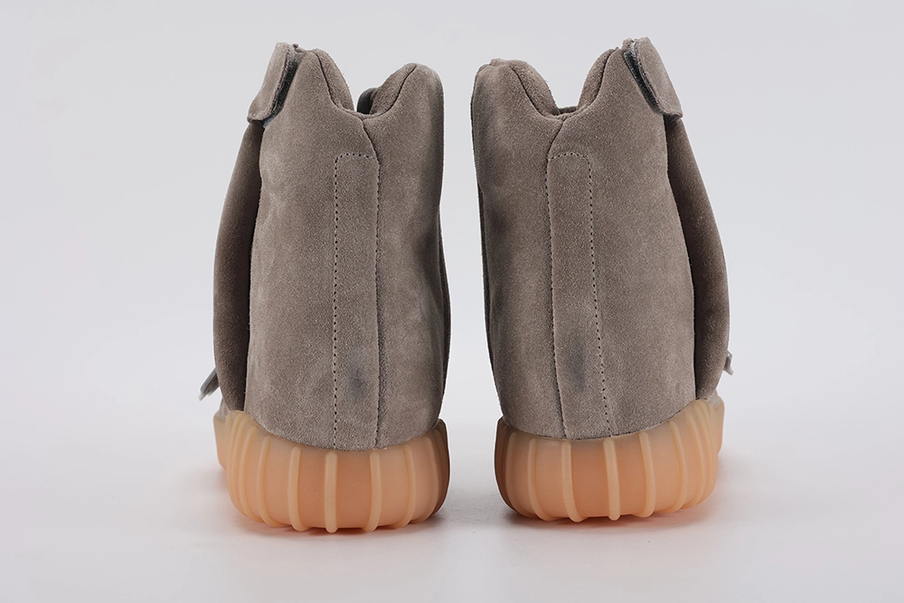 Yeezy Boost 750 Grey Gum Replica