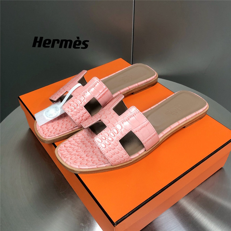 hermes oran crocodile slippers