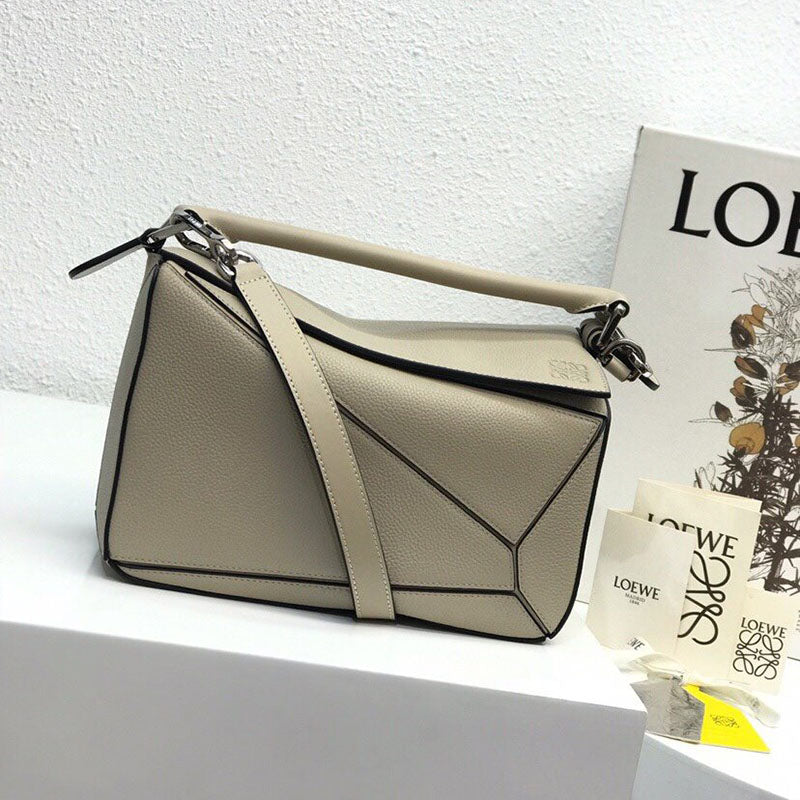 New Collection Bags 19LOE0056