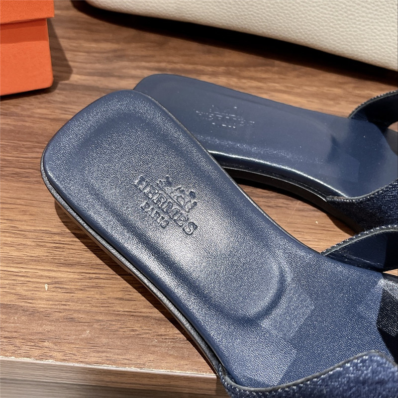 hermes H buckle slippers