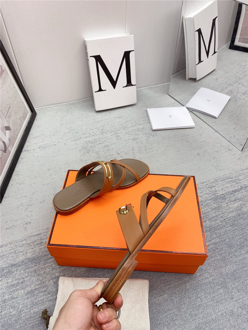 hermes flat slippers