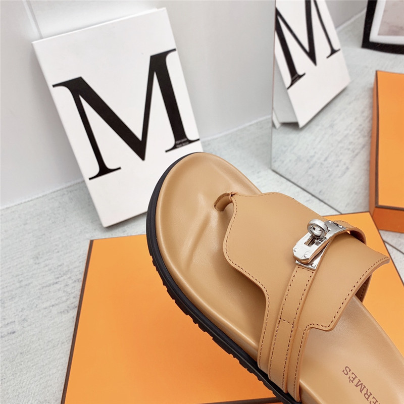 Hermès couple shoes