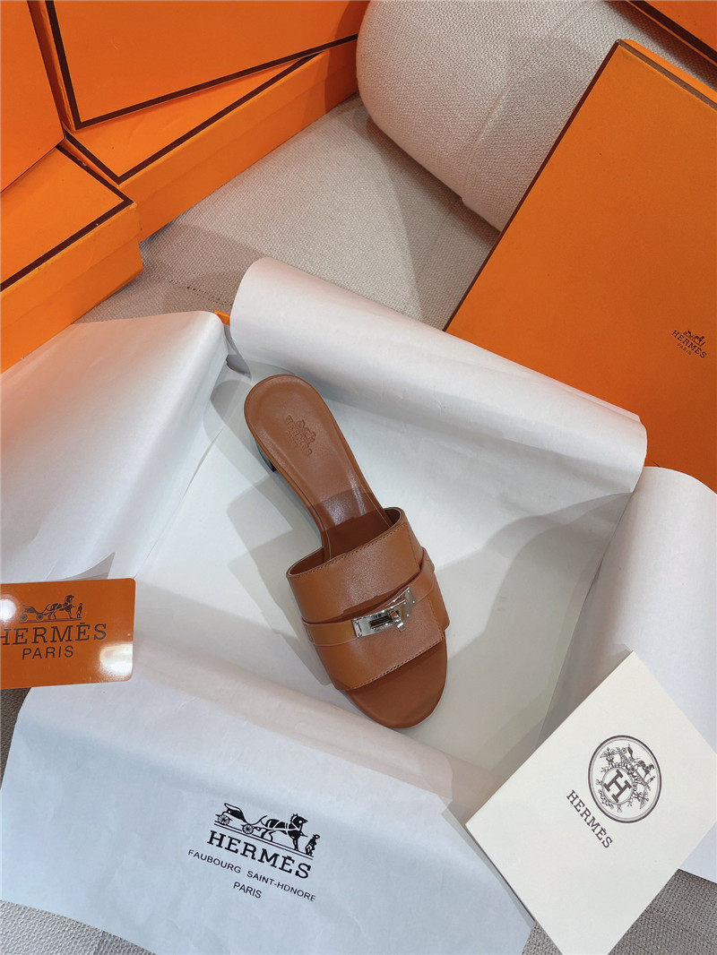 Hermès new Giulia flat kelly buckle slippers