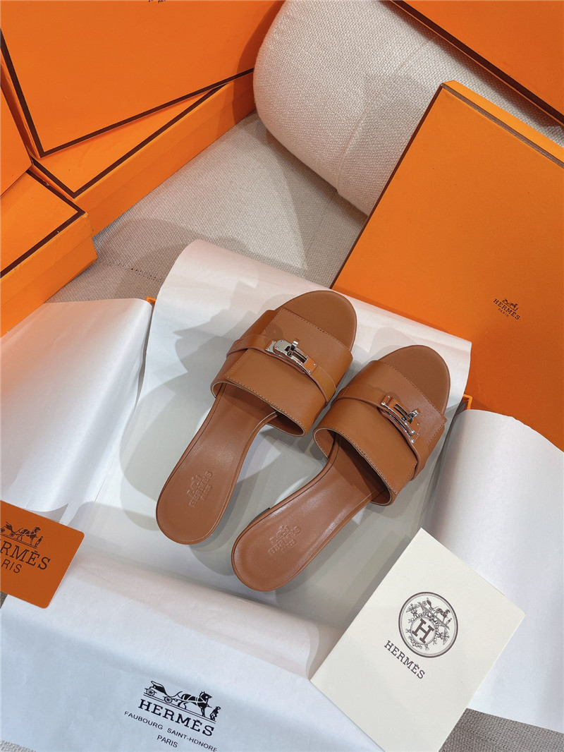Hermès new Giulia flat kelly buckle slippers
