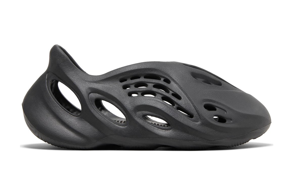 Yeezy Foam Runner  Onyx