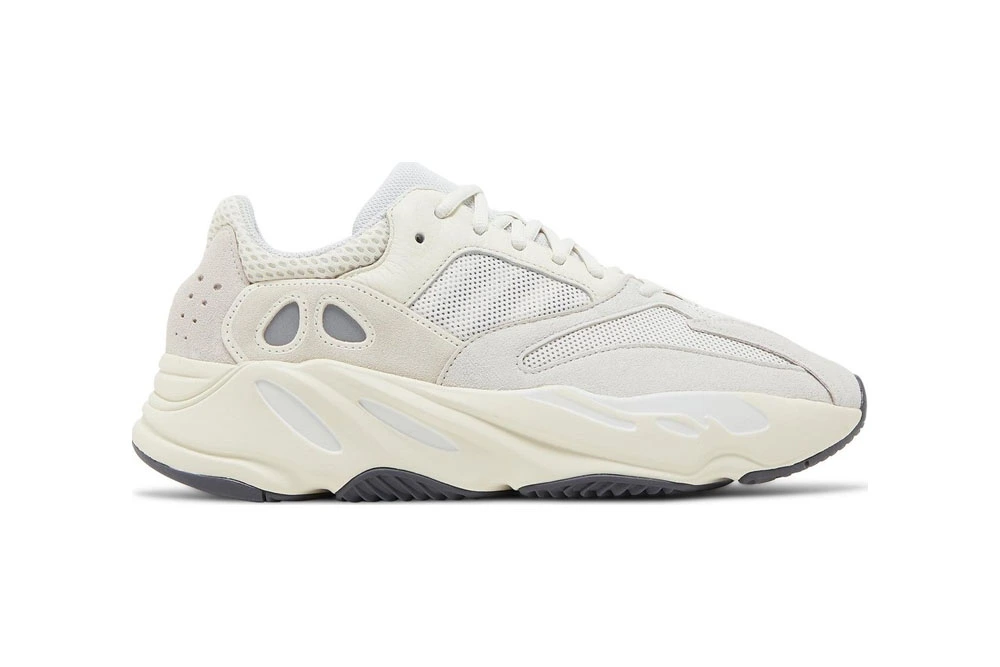 Yeezy Dupes Boost 700 Analog