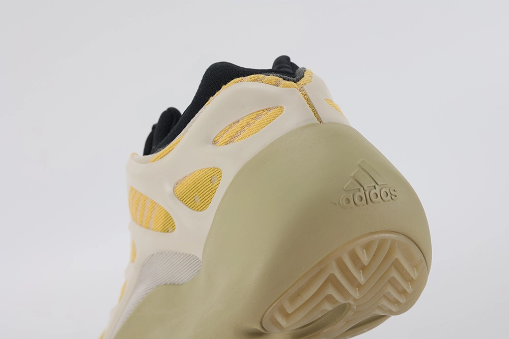 Yeezy 700 V3 Safflower Replica