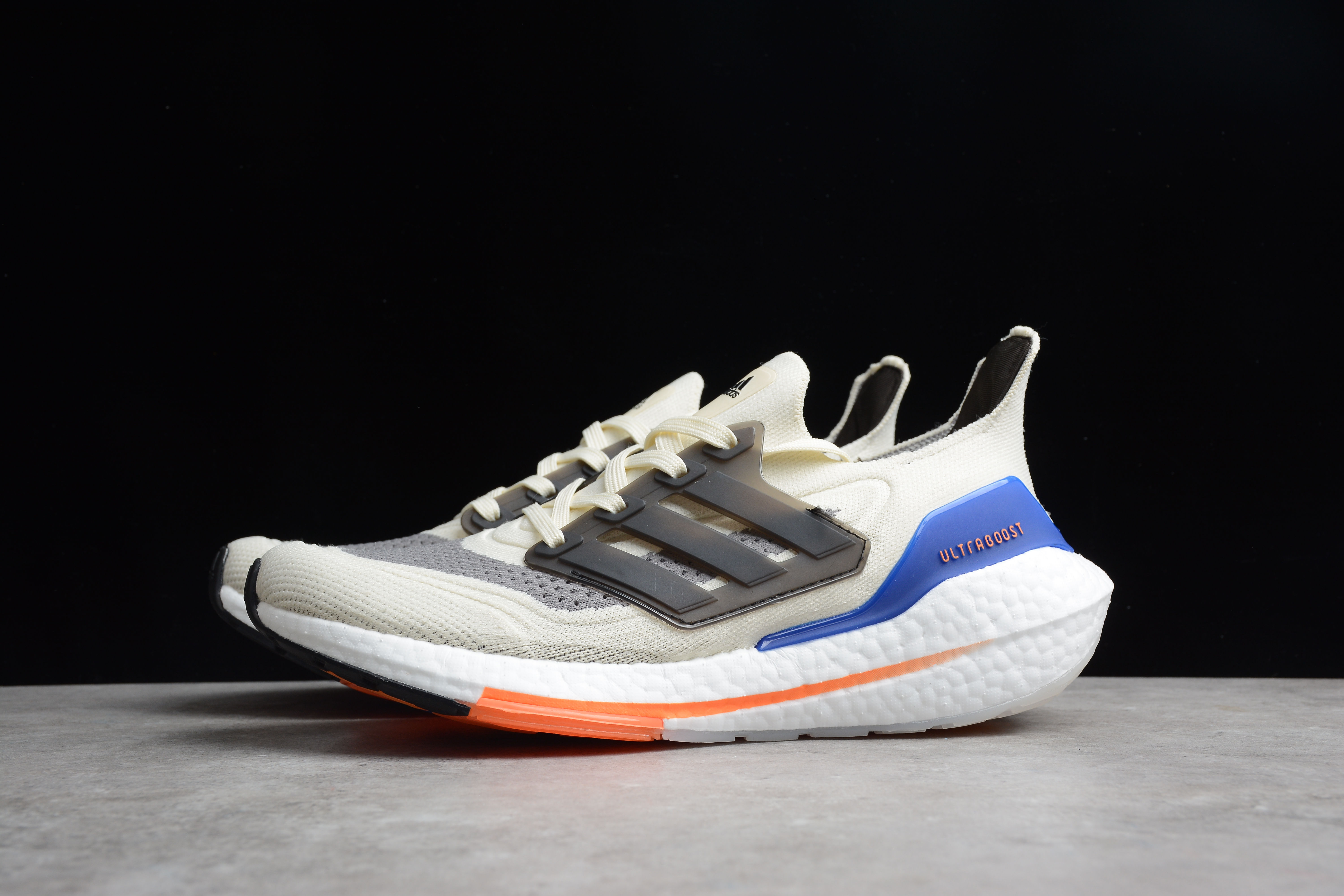 adidas Ultra Boost 21 Wonder White Carbon S23869