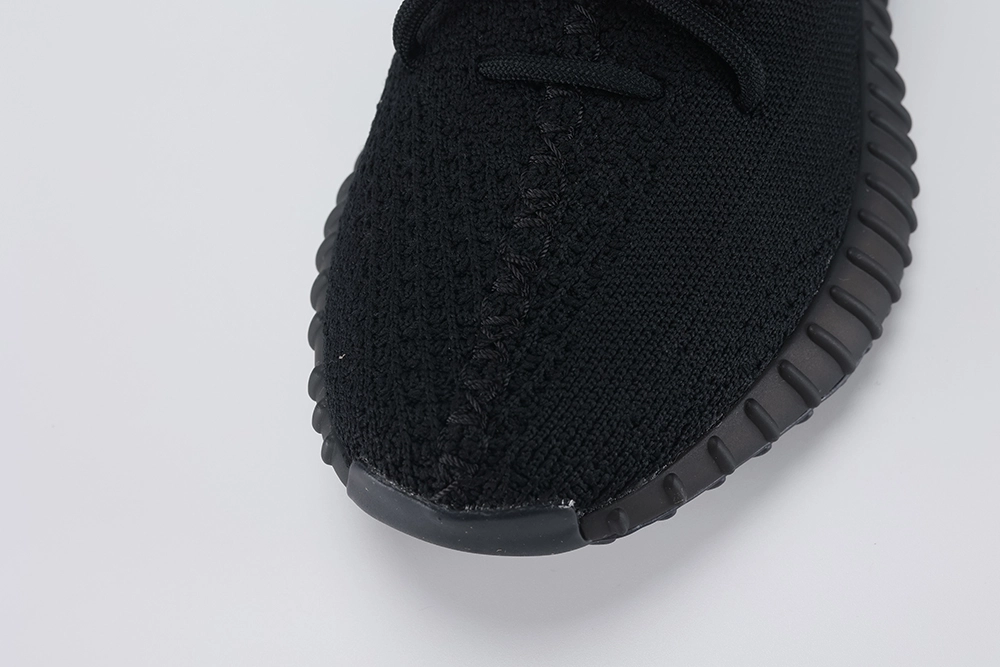 Yeezy Boost 350 V2  Bred  Replica