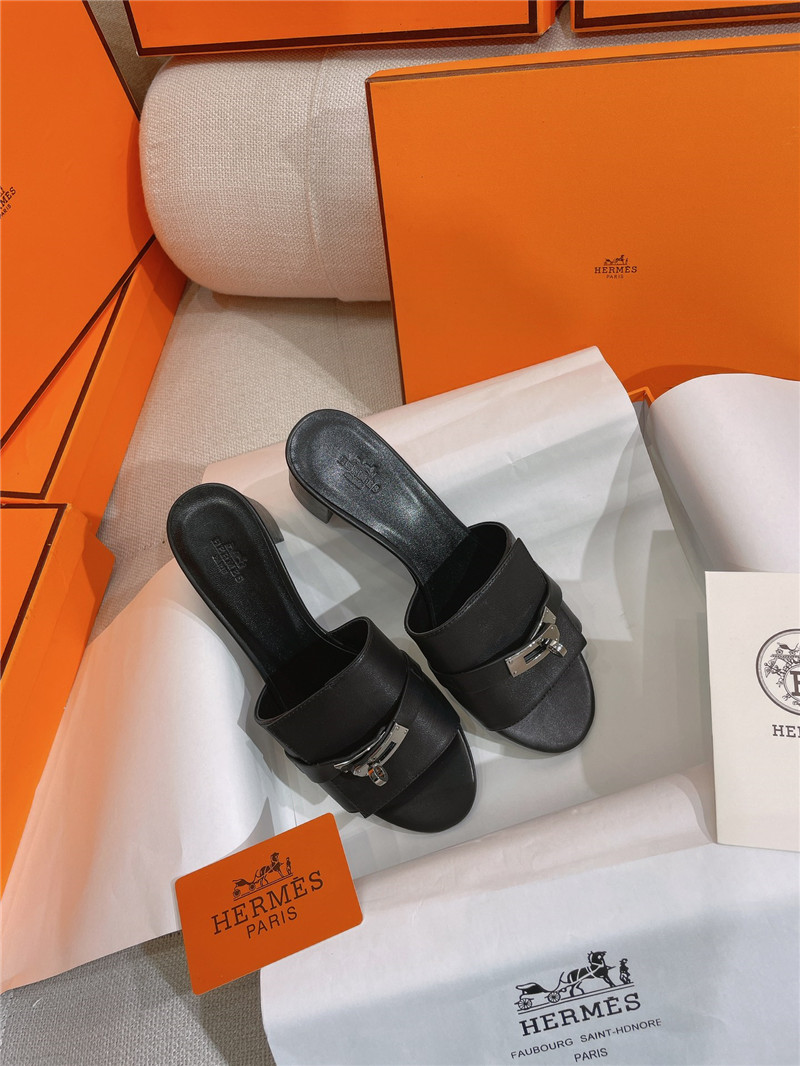 Hermès new Giulia flat kelly buckle slippers
