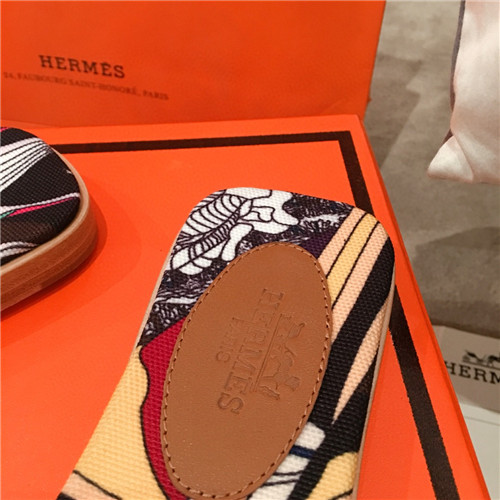 hermes flat slippers