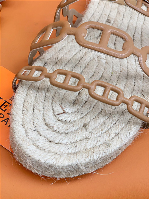 hermes flat slippers
