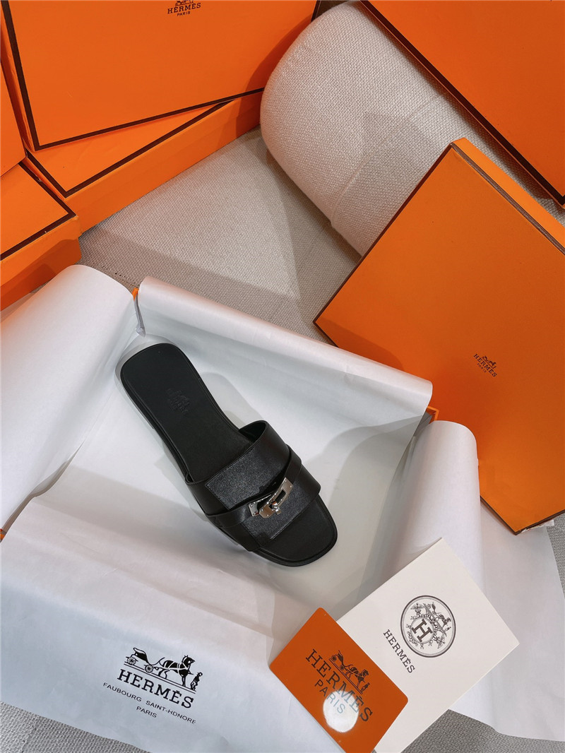 Hermès new Giulia flat kelly buckle slippers