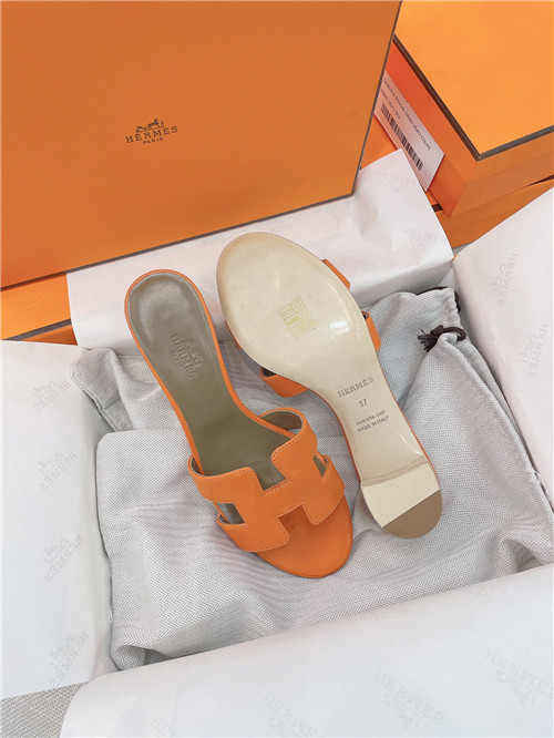 hermes oasis sandals
