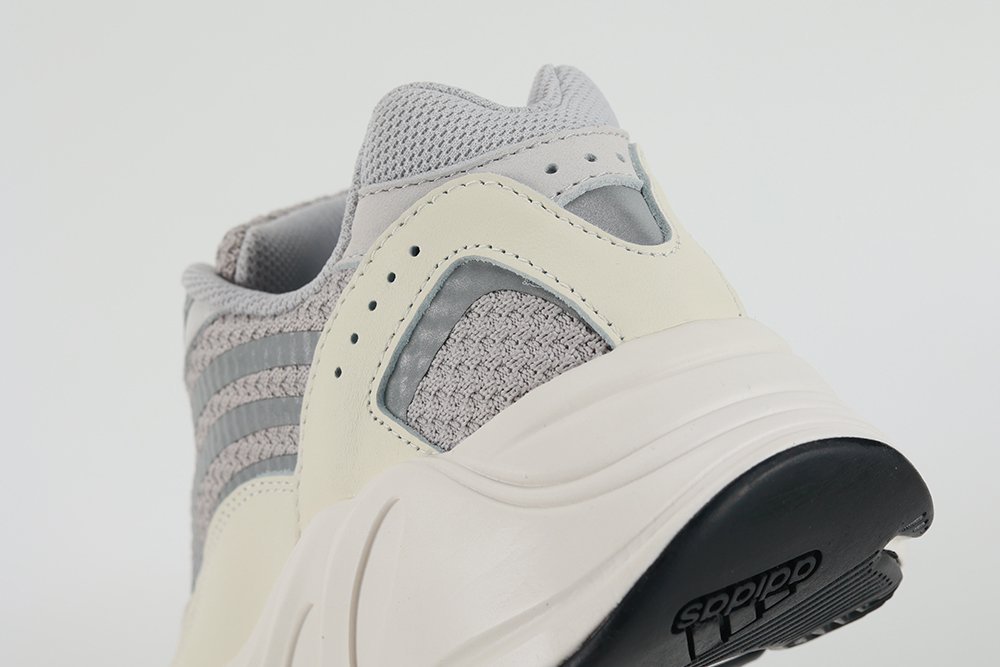Yeezy Replica 700 V2 Static