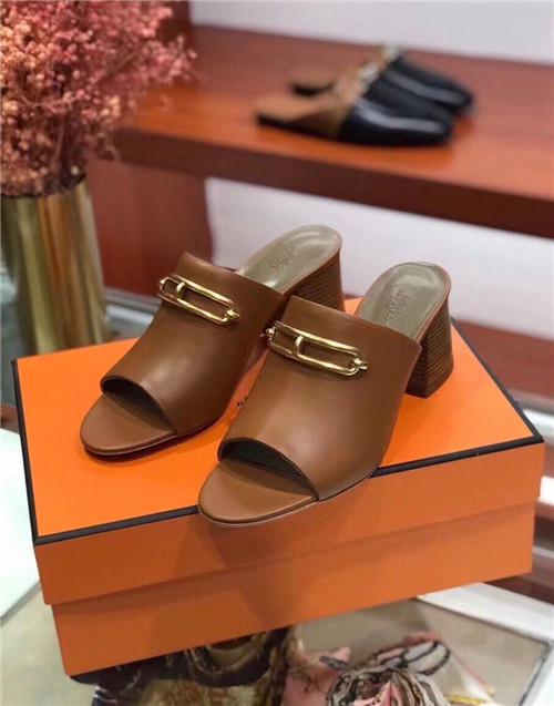 Hermes Dupes  blossom mule slippers