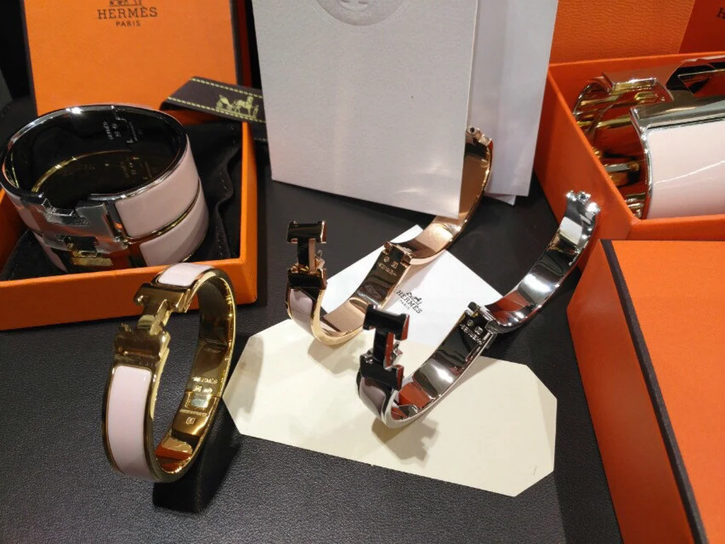 Hermes bracelet