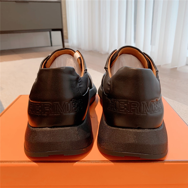 Hermès classic look-alike British retro white shoes