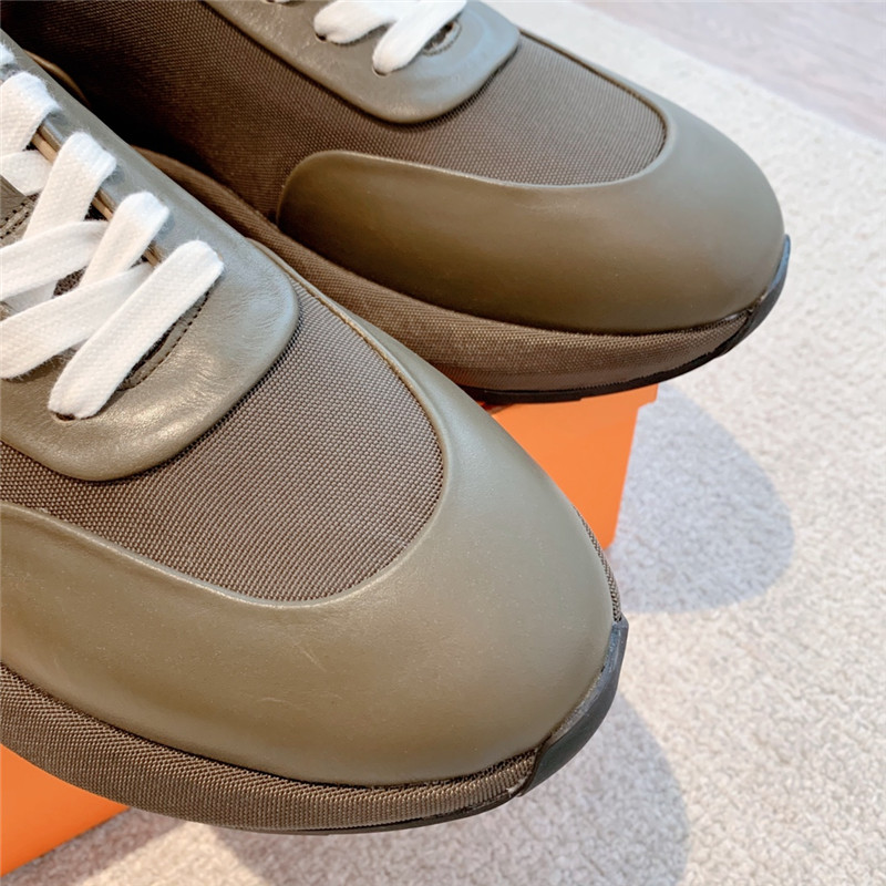 Hermès classic look-alike British retro white shoes