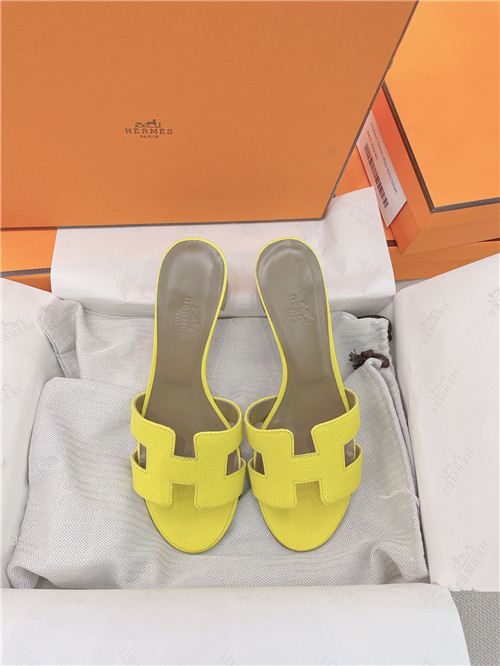 hermes oasis sandals