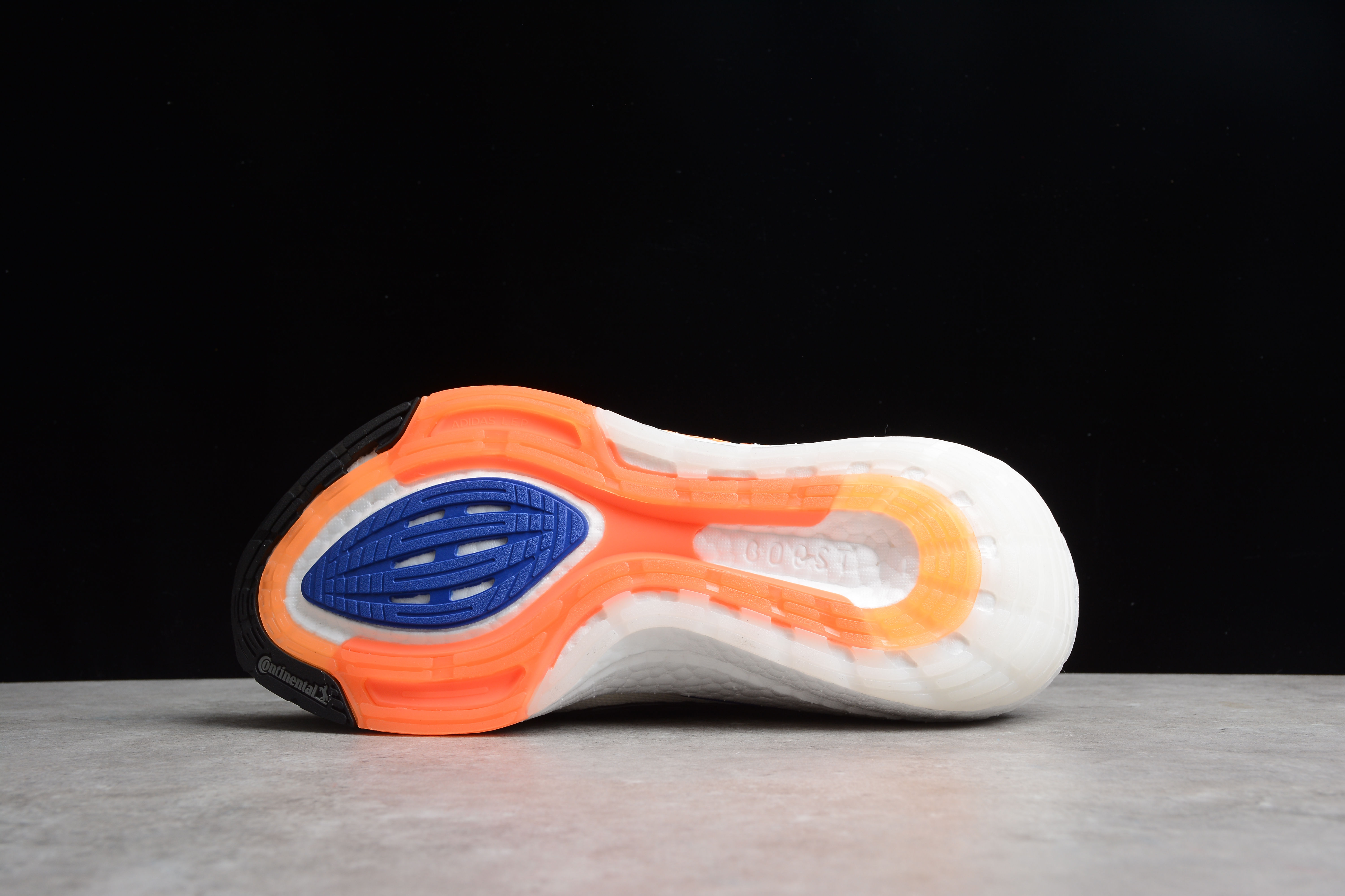 adidas Ultra Boost 21 Wonder White Carbon S23869