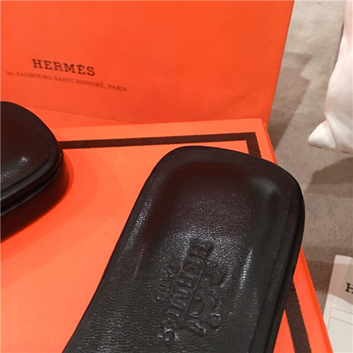 hermes flat slippers