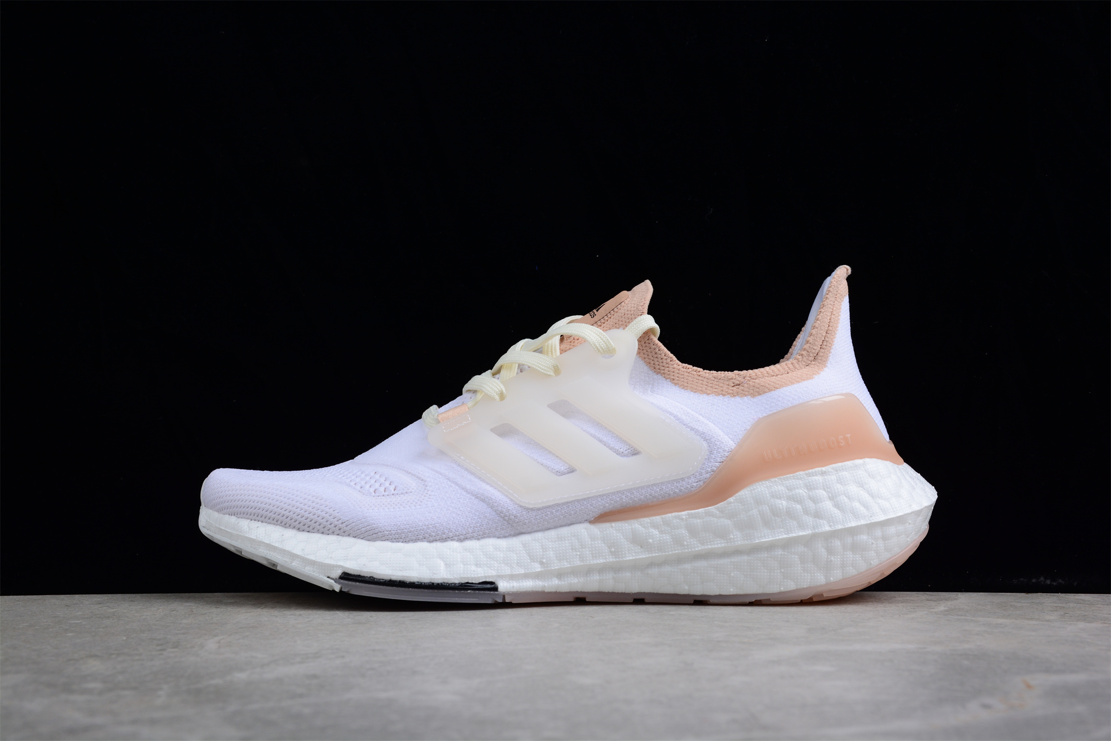 adidas Ultra Boost 22 Made with Nature White Beige GX8072