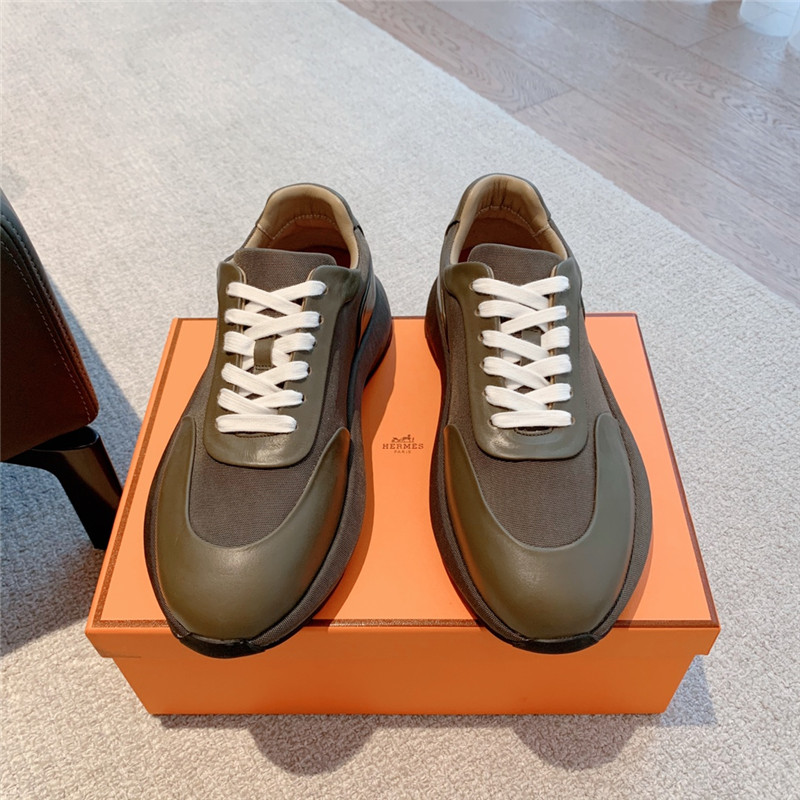 Hermès classic look-alike British retro white shoes