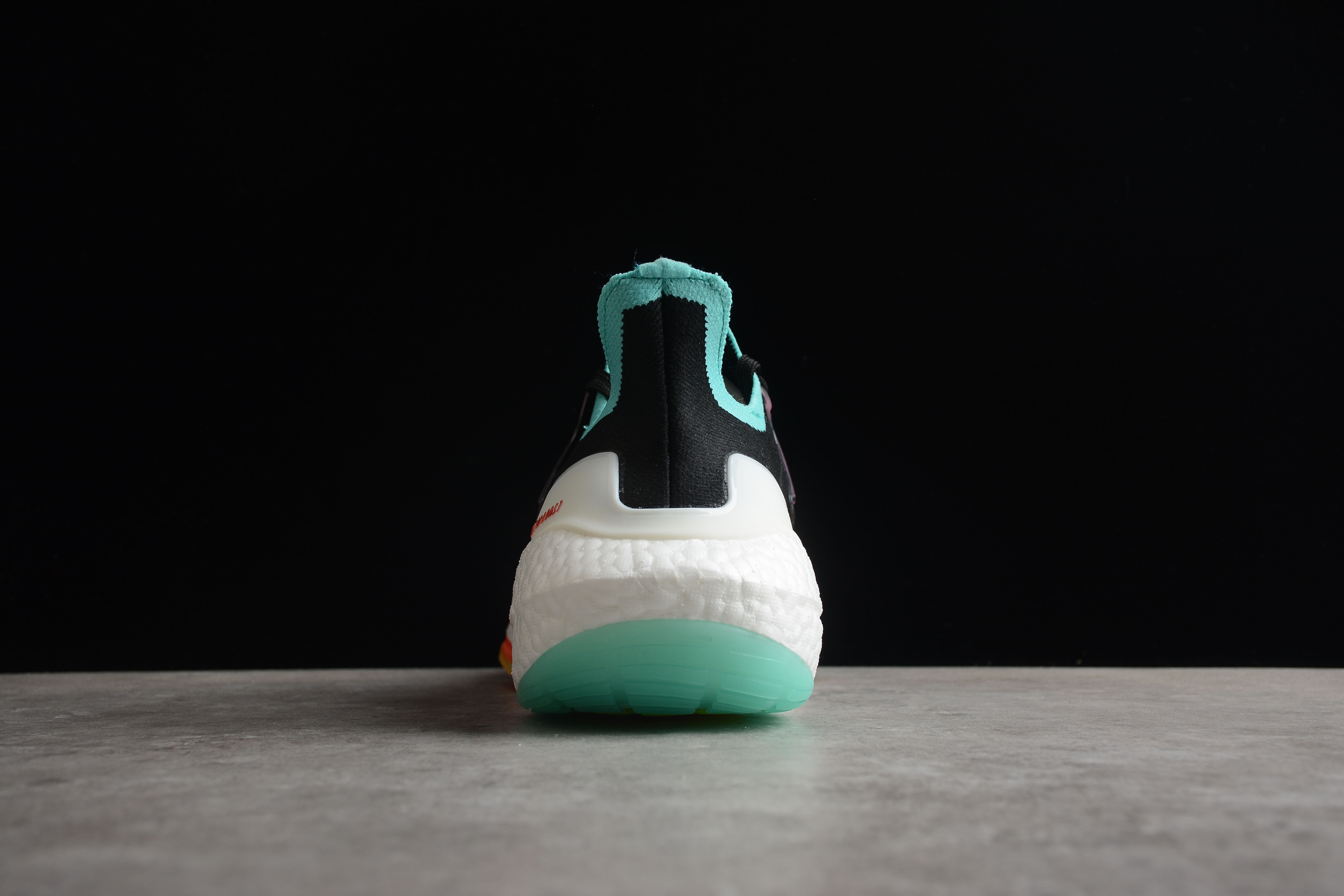 adidas Ultra Boost 22 GY4516