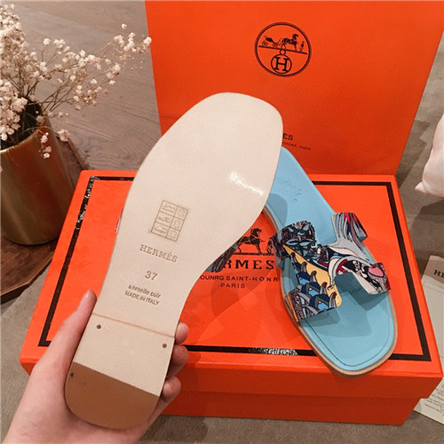 hermes flat slippers