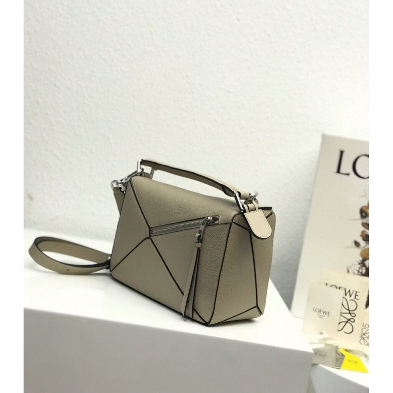 New Collection Bags 19LOE0056