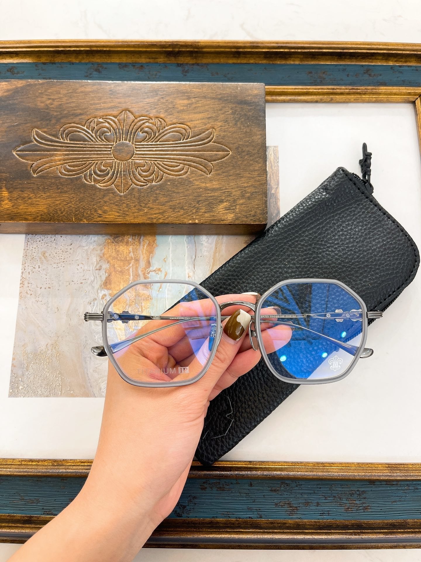 Chrome Hearts eyewear/glasses