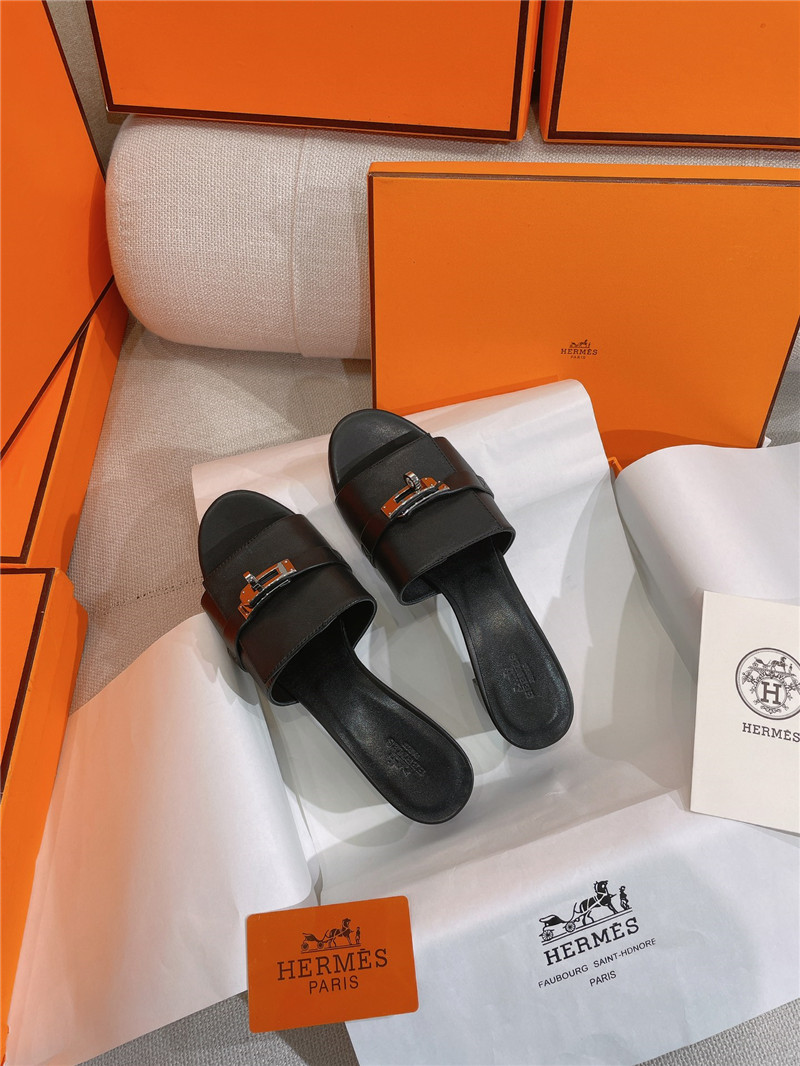 Hermès new Giulia flat kelly buckle slippers