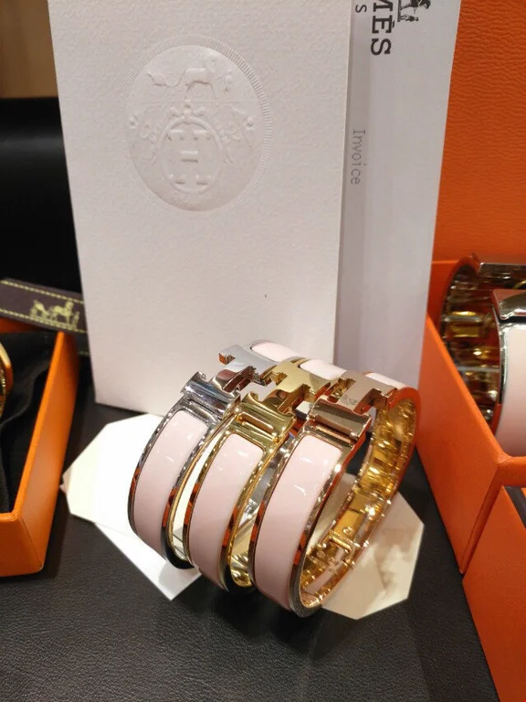 Hermes bracelet