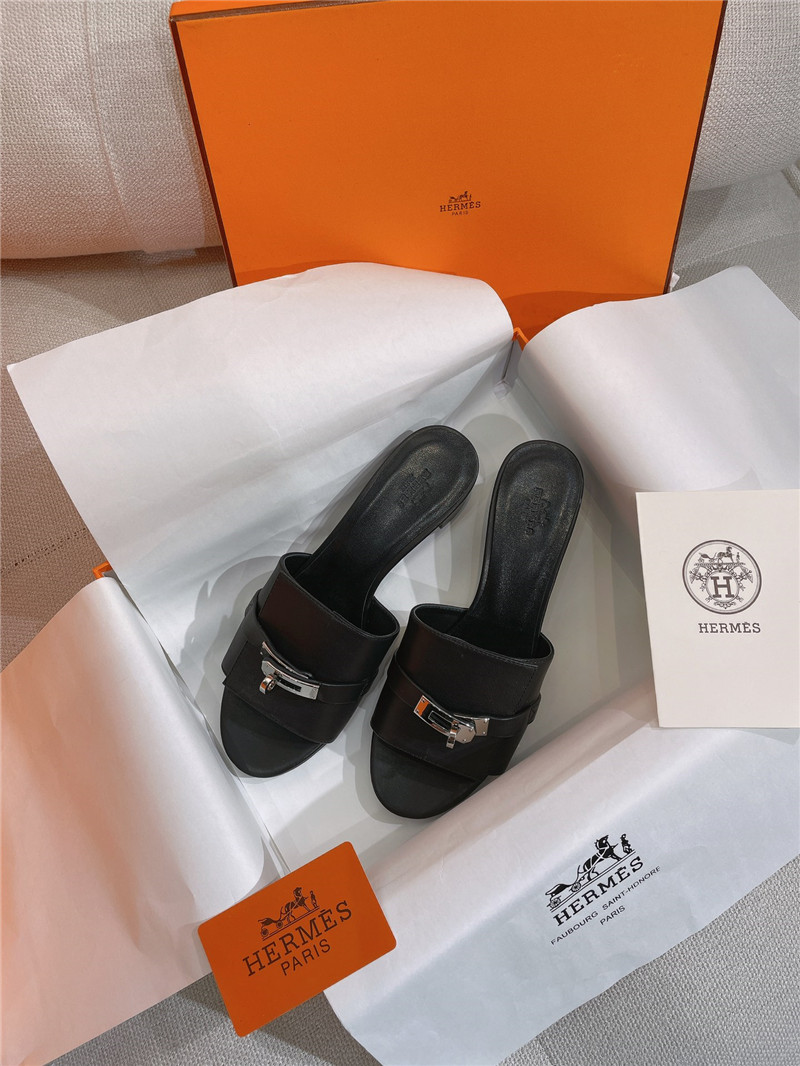 Hermès new Giulia flat kelly buckle slippers
